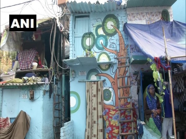 Murals on Jhuggi walls at Raghubir Nagar in New Delhi 