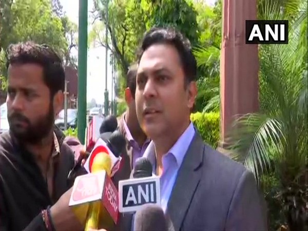 Chief Economic Advisor K Subramanian speaking to reporters in New Delhi