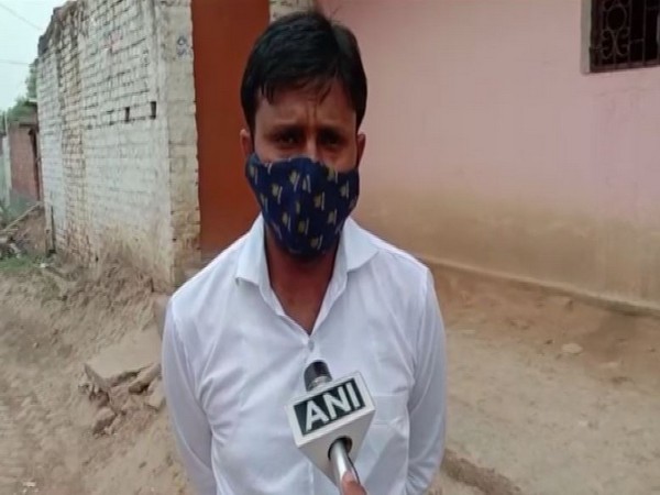 Maheshwar Kumar Pradhan of Mendara village