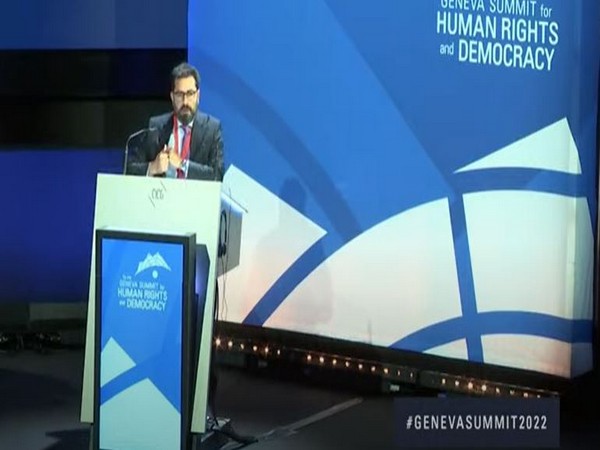 Hillel Neuer, Executive Director of United Nations Watch at the 2022 Geneva Summit for Human Rights and Democracy.