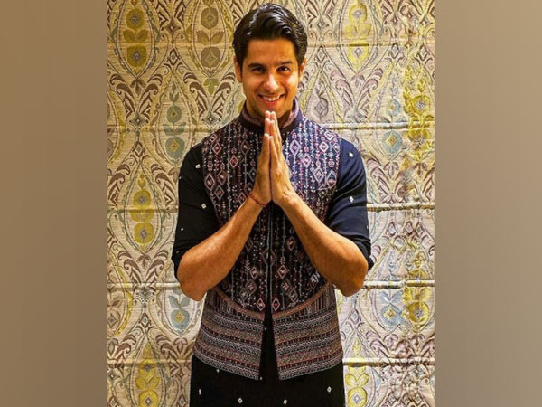 Sidharth Malhotra (Image Source: Instagram)