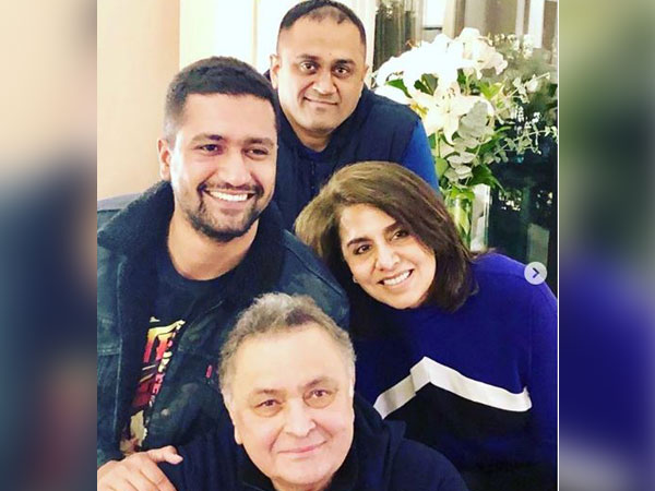 Vicky Kaushal, Neetu Kapoor and Rishi Kapoor (Picture courtesy: Instagram)