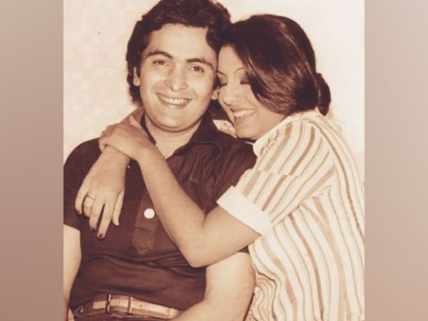 Neetu Kapoor with late husband Rishi Kapoor (Image Source: Instagram)
