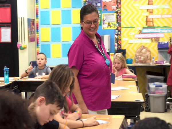 The majority of instructors understood that banning technology in class is not an answer.