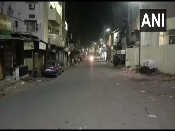 Night curfew (9 pm-6 am) imposed in Aurangabad till April 4. (Photo/ANI)