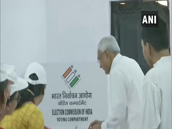 A Bihari is never a burden: Nitish Kumar