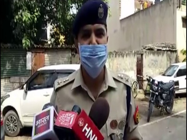 Senior Superintendent of Police (SSP) Kalanidhi Naithani talking to media after the robbery