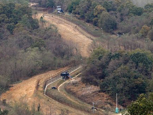 N Korean soldier defects across demilitarised zone