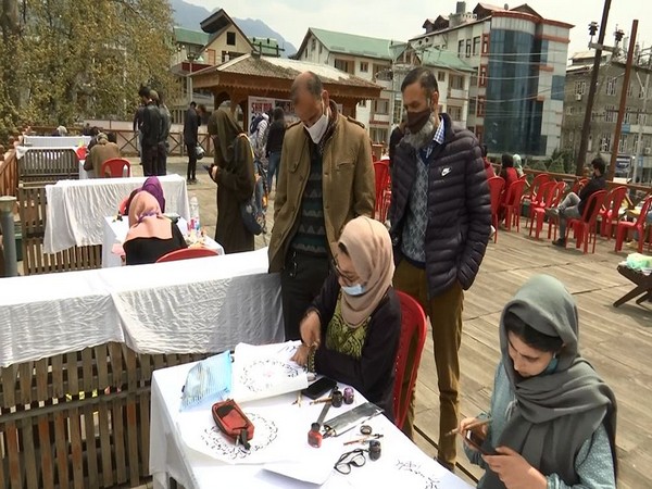 Visual of Calligraphy competition in Srinagar