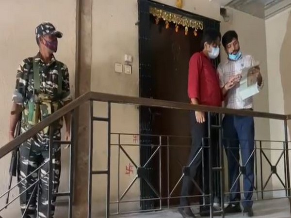 Visual of officials raiding one of the locations in Kolkata (Photo/ANI)