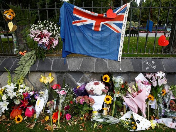 Tributes outside the Linwood mosque (Christchurch, New Zealand) on March 16 in remembrance of the terror attack victims