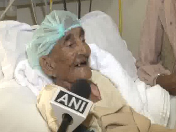 118-year-old Kartar Kaur Sangha while talking to ANI at Satguru Partap Singh Apollo Hospital on Thrusday. Photo/ANI