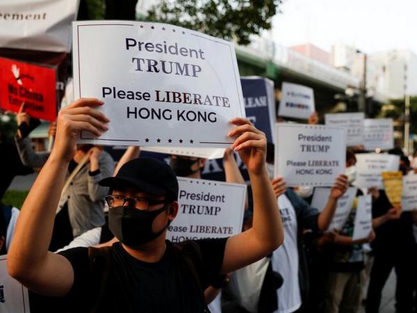 Hong Kong protesters take to streets of Osaka on Friday