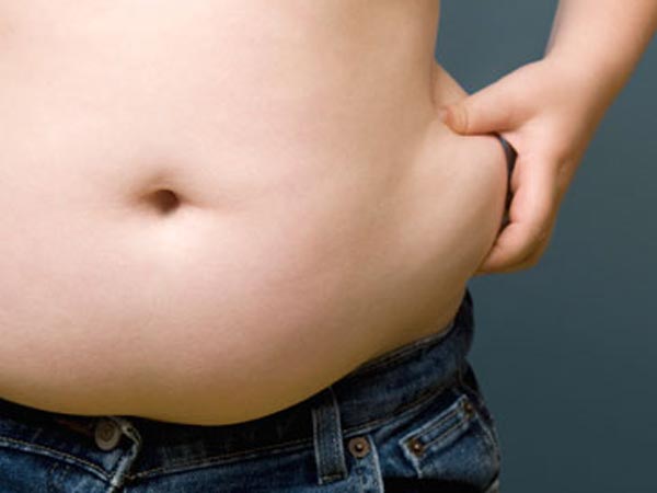 Childhood obesity can later risk kids' arteries 