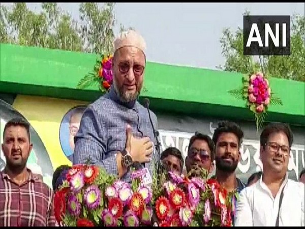AIMIM chief Asaduddin Owaisi speaking at an election rally in Murshidabad, West Bengal on Saturday.