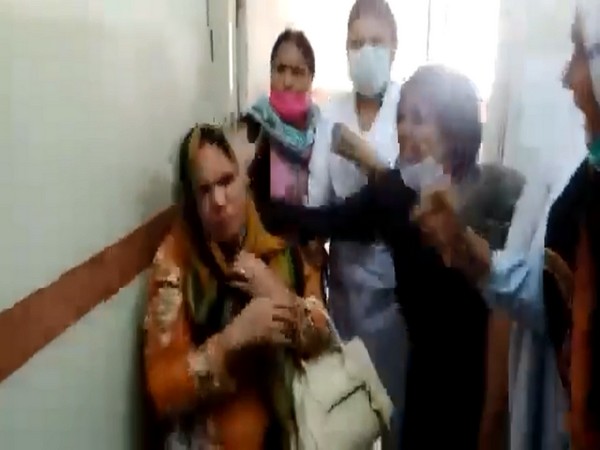  Christian nurse beaten by her Muslim colleagues after accusing her of blasphemy