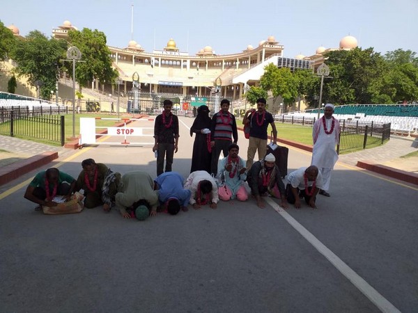 The Pakistani prisoners near the Attari-Wagah border on May 14 (Photo/ ANI)