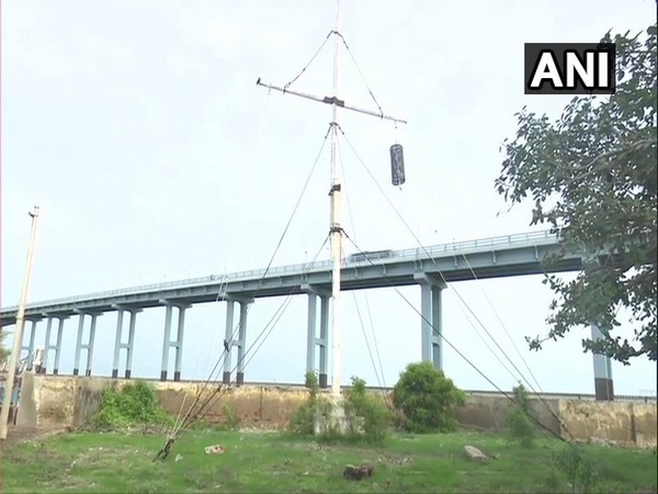 Rameswaram: Pamban Port Storm Perilous Alert No. 2 Cage mounted at Pamban bridge, in the view of severe cyclonic storm 'Bulbul'