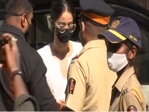 Visual of Actor Ananya Pandey arriving at the NCB Mumbai office (Photo/ANI)