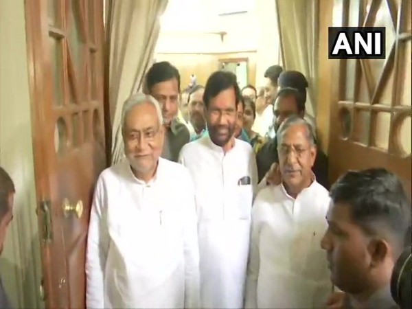Union Minister Ram Vilas Paswan files nomination for Rajya Sabha on Friday 