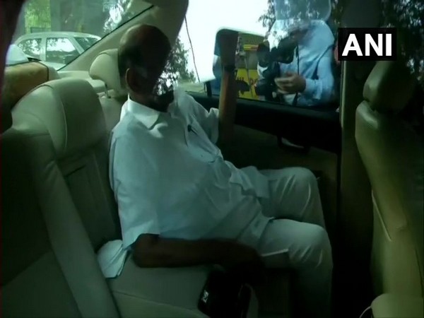 NCP chief Sharad Pawar reache Congress interim president Sonia Gandhi's residence in New Delhi on Monday.