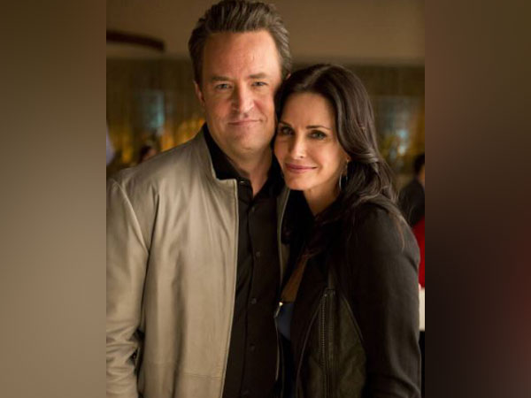 Courteney Cox and Matthew Perry (Image source: Instagram)
