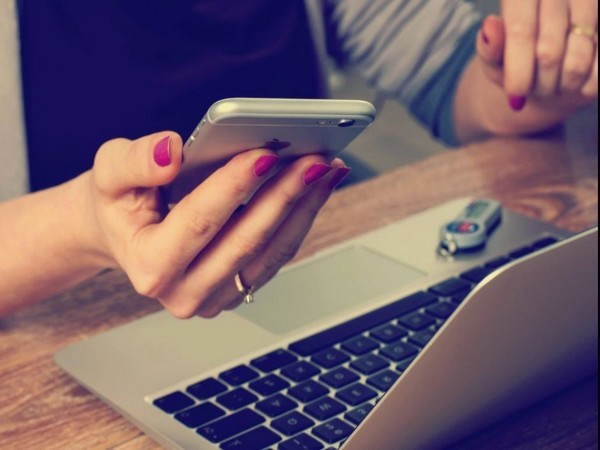 However, most parents and teens feel the device use has had no impact on the relationship.