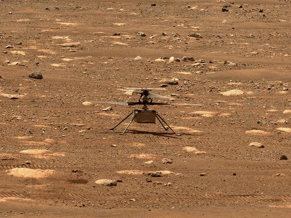 Visual of NASA's Mars Helicopter's  first flight attempt Sunday
