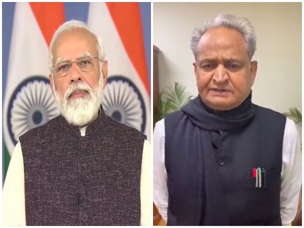 Prime Minister Narendra Modi, Rajasthan Chief Minister Ashok Gehlot (File Photo/ANI)