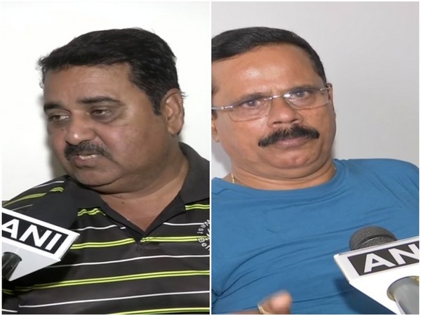 (L-R) RajKumar Sharma (Virat's Kohli coach) and Dinesh Lad (Raohit Sharma's Coach)