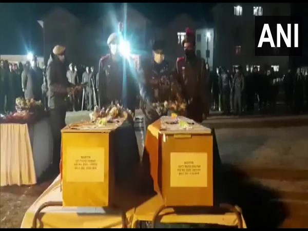 Visuals of wreath-laying ceremony for two cops killed in terrorist strike in Bandipora (Photo \ ANI)