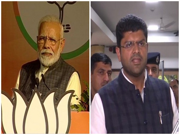 Prime Minister Narendra Modi and Dushyant Chautala (File photo)