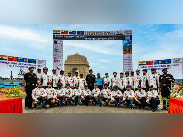 The expedition was flagged off jointly by Lieutenant General MU Nair and Air Marshal R Radhish from National War Memorial, New Delhi. 