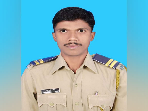 Head constable of the Vasai-Varar Police Commissionerate in the Palghar district, died by suicide on Thursday.