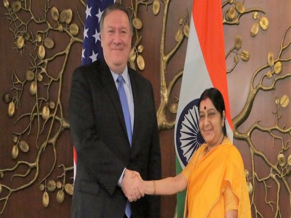 US Secretary of State Michael Pompeo (L) and former External Affairs Minister Sushma Swaraj (File photo)