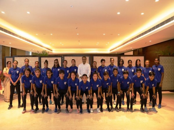 AIFF President Praful Patel with Indian Women's football team at an event. (Photo/Indian Football Team Twitter)