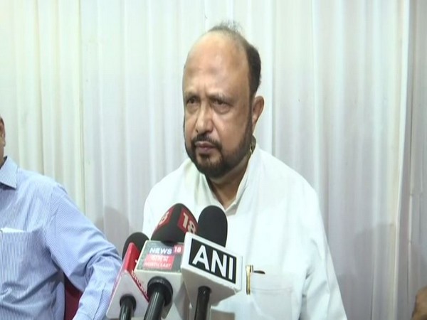 Former Assam Chief Minister Prafulla Kumar Mahanta (File photo)