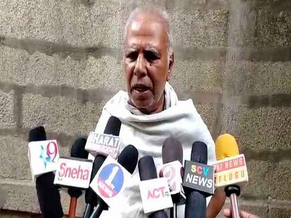 Srikalahasti Temple executive officer Chandrasekhar Reddy speaking to reporters on Saturday. (Photo/ANI)