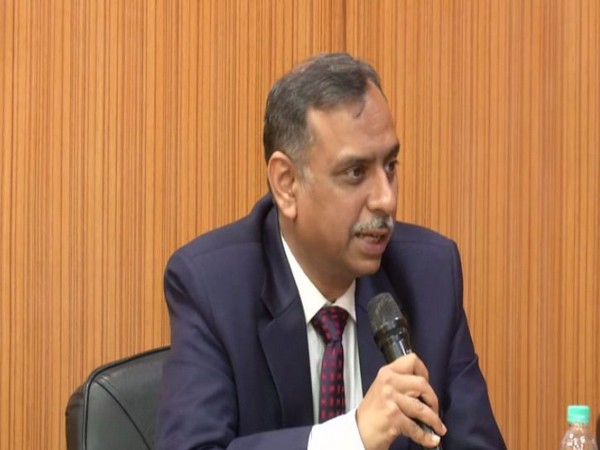 Special Commissioner (Intelligence) Praveer Ranjan addresses media in New Delhi on Wednesday [Photo/ANI]