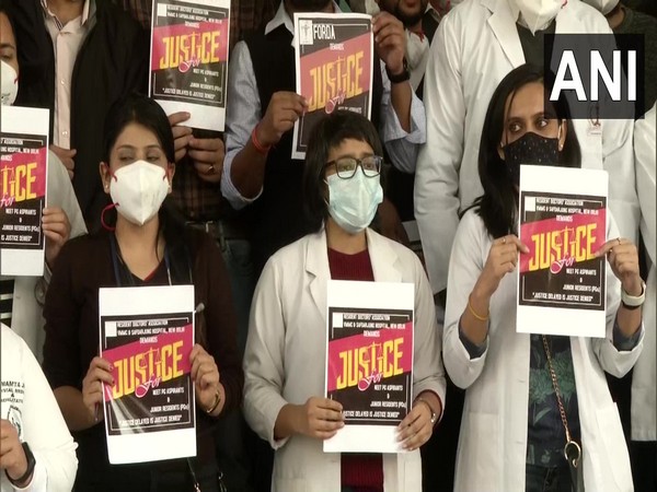 Doctors stage protest by FORDA over delay in NEET-PG counselling 2021. (file photo)