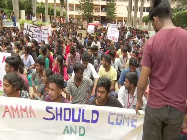 Students protest over the suicide of Harsha in Bengaluru on Wednesday [Photo/ANI]