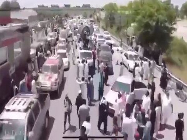 Visuals of PTI's protest march towards Islamabad in Pakistan (Photo/Twitter @PTIofficial)