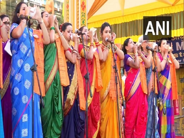 25,000 women recite prayers on second day of Ganesh Chaturthi in Pune on Tuesday. Photo/ANI