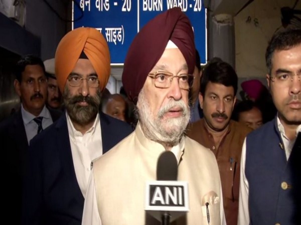 Union Minister Hardeep Singh Puri (File pic)