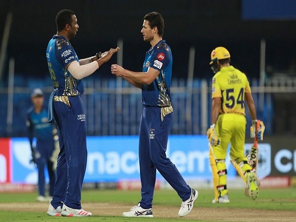 Mumbai Indians cricketers Kieron Pollard and Nathan Coulter-Nile  (Image: BCCI/IPL)