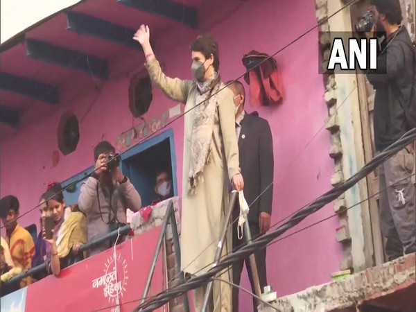 Congress leader Priyanka Gandhi Vadra holds door-to-door campaign in UP's Noida (Photo/ANI)