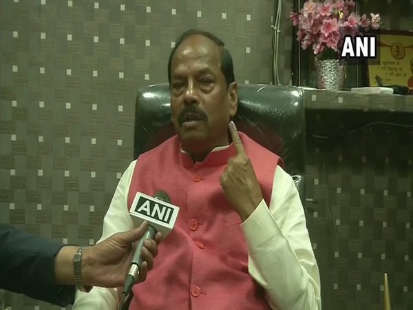 Jharkhand Chief Minister Raghubar Das speaking to ANI after casting his vote on Saturday. Photo/ANI