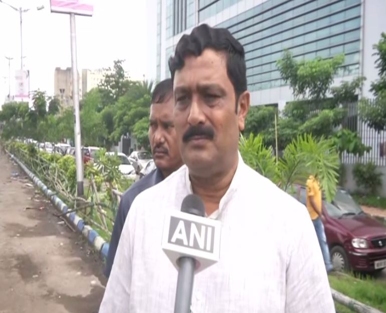 BJP leader Rahul Sinha speaks to ANI in Kolkata on Thursday [Photo/ANI]