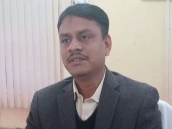 DM Sonbhadra, Rajalingam talking to ANI on Friday 