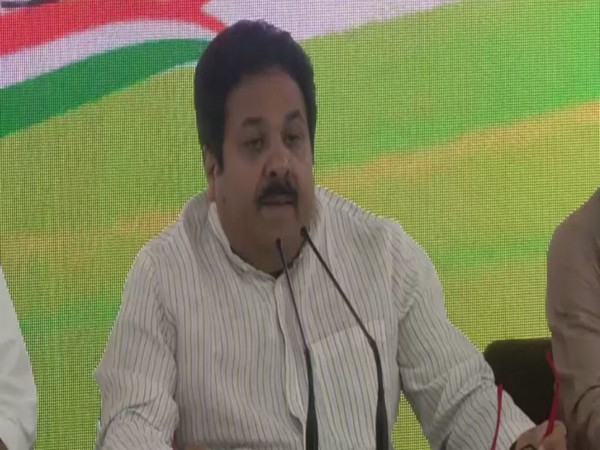 Congress leader Rajeev Shukla addressing a presser in Delhi on Monday.